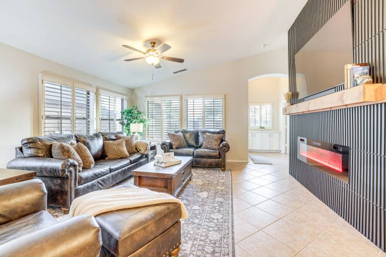 Desert Oasis w/ Outdoor Living in Goodyear! — photo 4