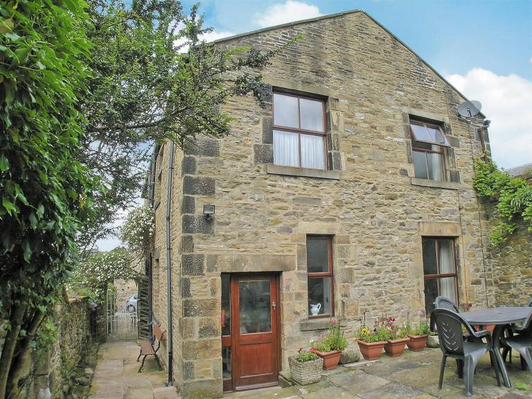 Cottage  Bolton Abbey