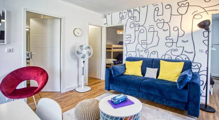 Rental apartment with patio in Boe