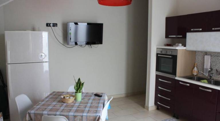 Apartment with 3 rooms for 5 persons — photo 3