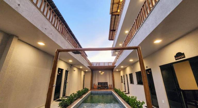 Apartment with pool — photo 4