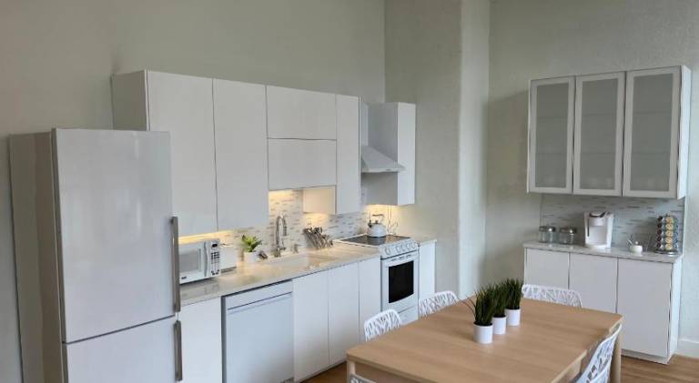Spacious rental apartment | Pets are welcome — photo 2