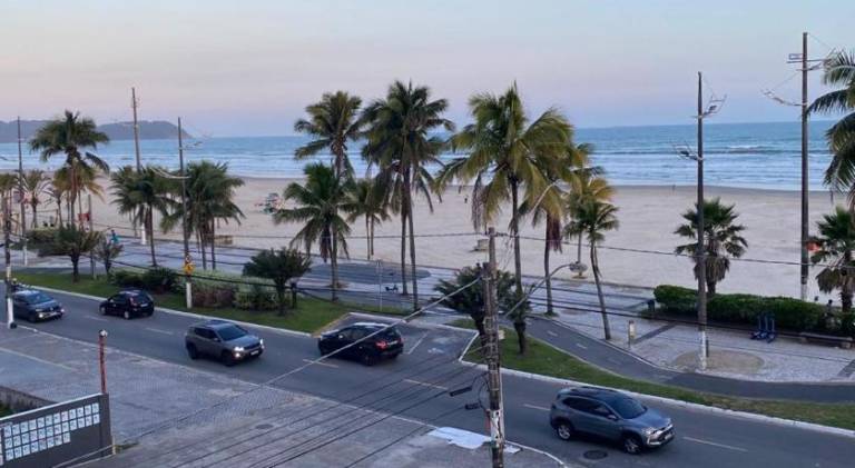 Rental apartment with 1 room for 5 persons in Praia Grande