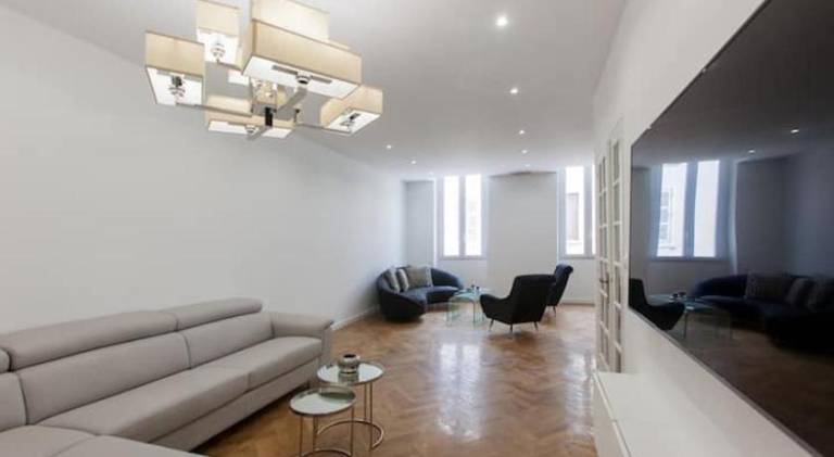 Apartment | Next to Old Port of Marseille — photo 5