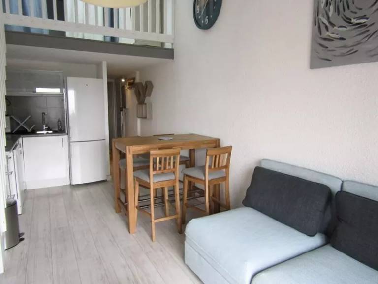 Rental apartment with patio & garden — photo 2
