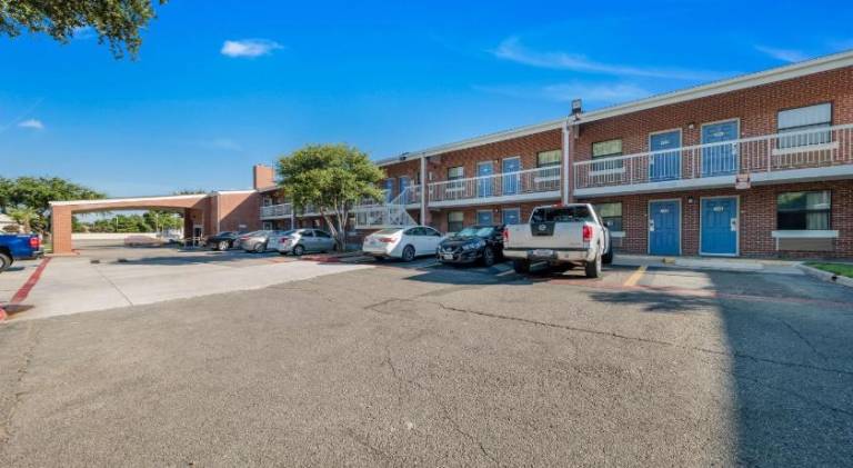 Motel 6-Plano, TX - Plano Northeast in Plano, TX