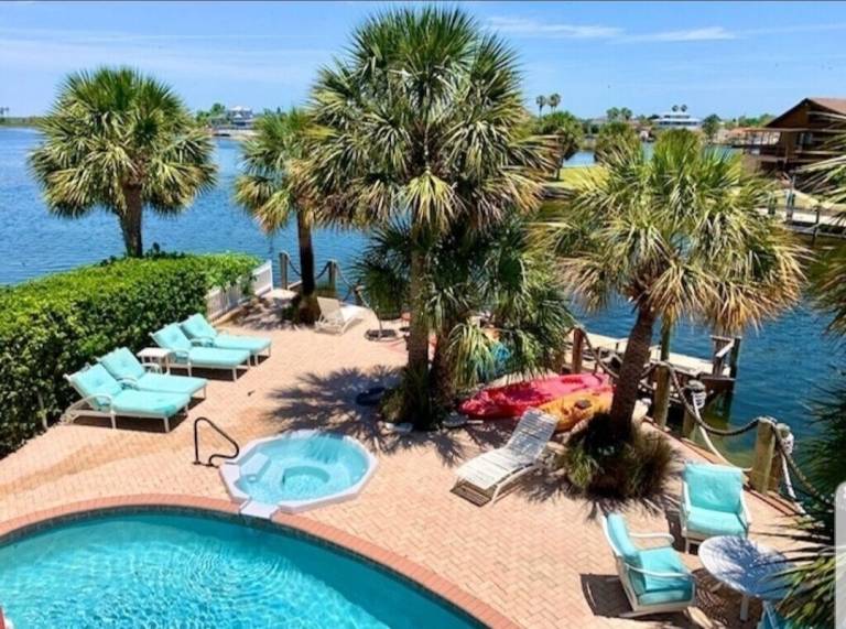 House Hernando Beach