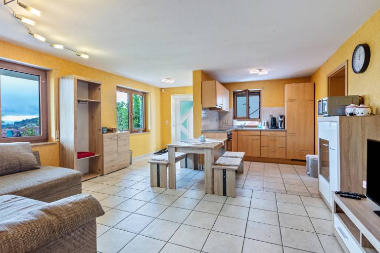 Apartment 'Landblick' with Mountain View, Private Terrace and Wi-Fi — photo 4