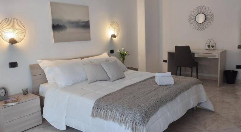 Ample vacation home | Next to Naples Cathedral | Pets are welcome in Casoria