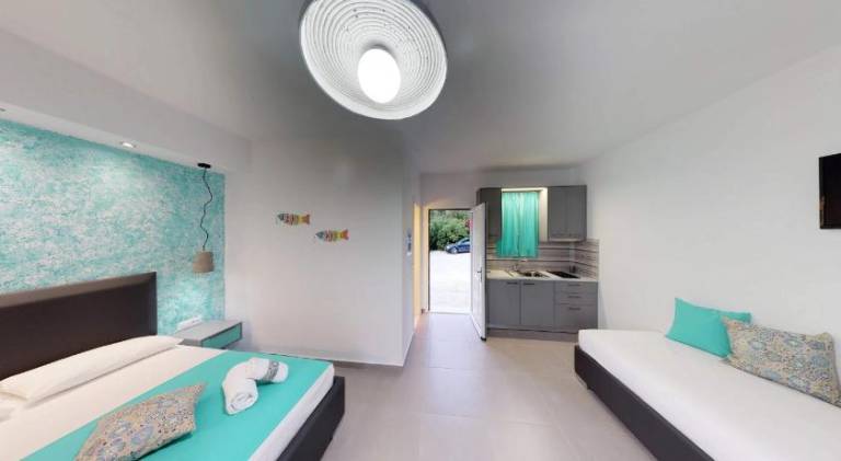 Serviced apartment with terrace & yard | Pets are welcome — photo 2