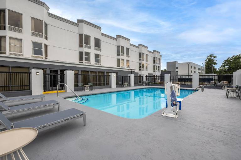 Spark by Hilton Florence North I-95, SC — photo 2