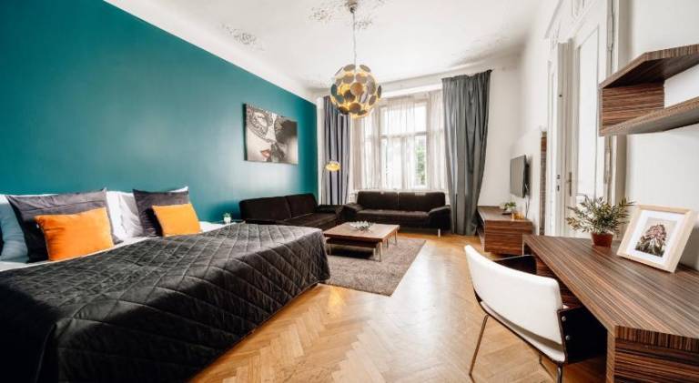 Rental apartment | Next to Prague astronomical clock — photo 2