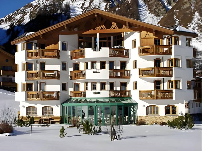 Hotel Garni Chasa Nova in Samnaun