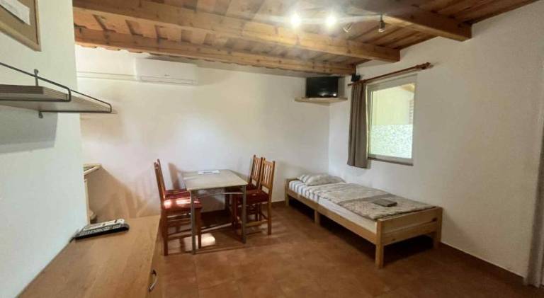 Holiday apartment with 2 rooms for 4 persons — photo 2