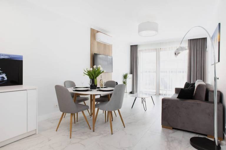 Rental apartment with fast internet in Warsaw