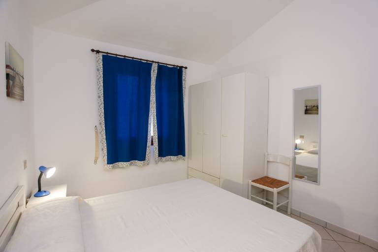 Holiday Home "Mirtagru Appartamento Dell'Oleandro" with Garden, 2 Private Terraces & Wi-Fi — photo 3