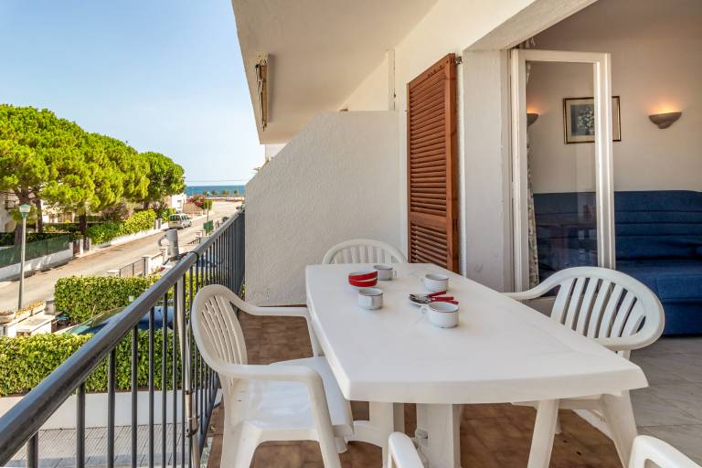 Rental apartment with barbeque & terrace | Sea view — photo 2