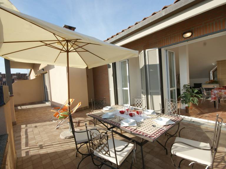 Holiday apartment with 2 rooms for 6 persons — photo 4