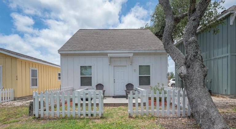 Vacation home with pool in Rockport, TX