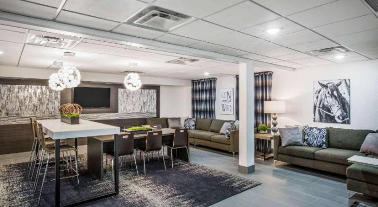 Wingate By Wyndham Louisville Fair and Expo — photo 3