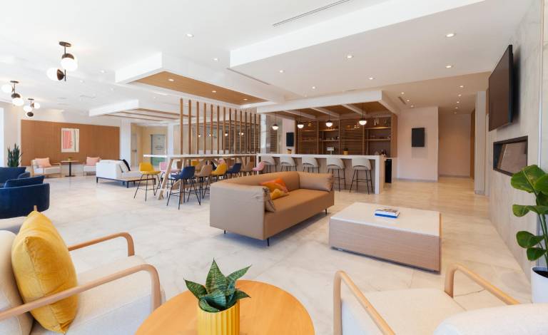 Strata Hotel — photo 2