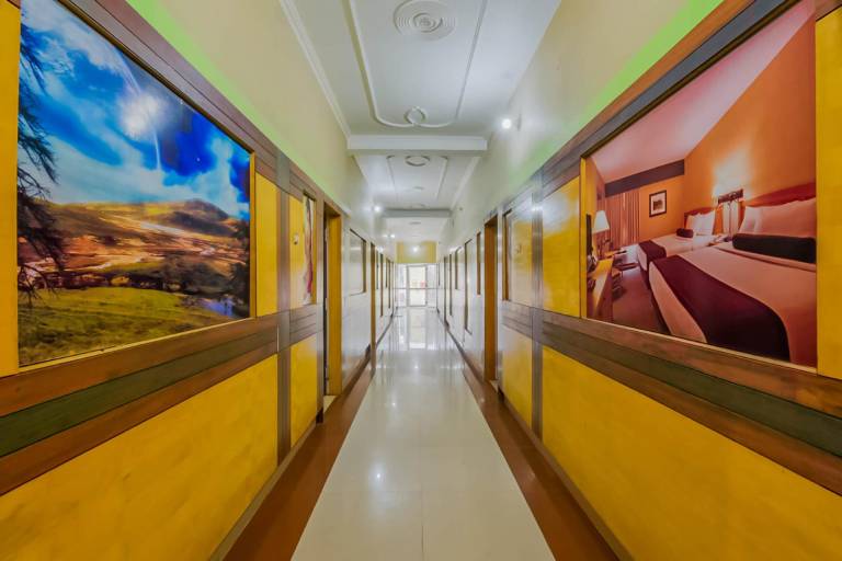 Hotel O Chandralok Continental