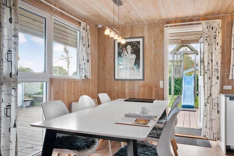 Children-friendly pleasant house with barbeque, terrace & hot tub | Pet-friendly — photo 5