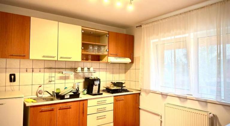 Rental apartment with patio, private pool & BBQ — photo 4