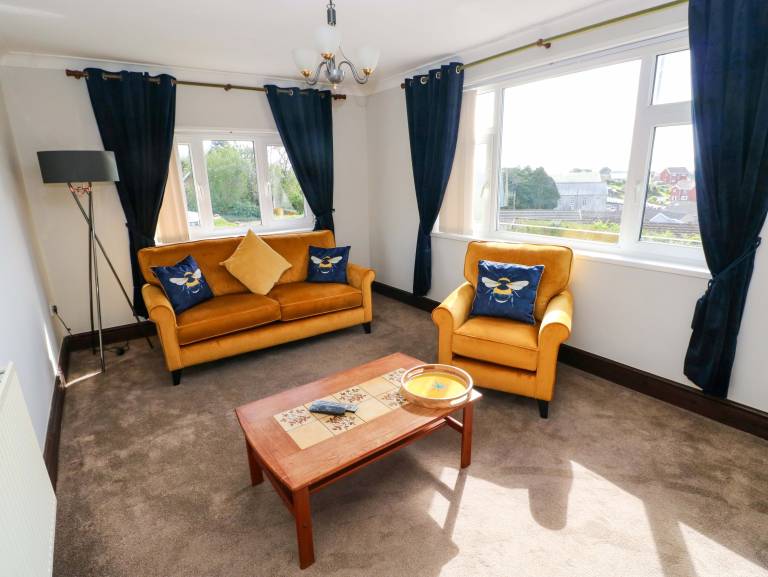 Child-friendly cottage with garden | Beach view | Pets allowed — photo 2
