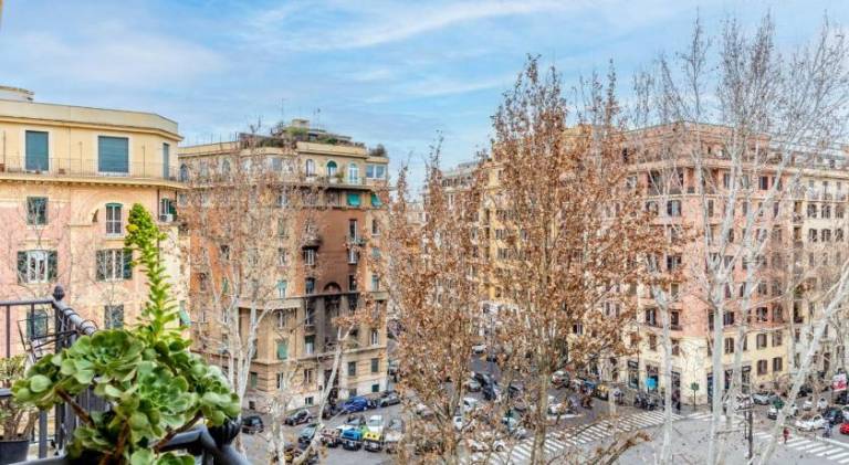 Vacation home with yard | Near St. Peter's Basilica — photo 2