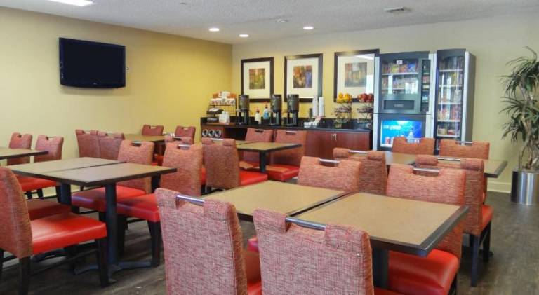Extended Stay America Suites - Raleigh - RTP - 4919 Miami Blvd. — photo 5