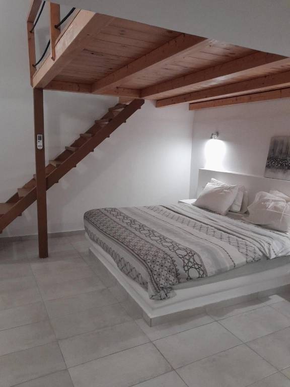 Rental apartment with 2 rooms for 4 persons — photo 2