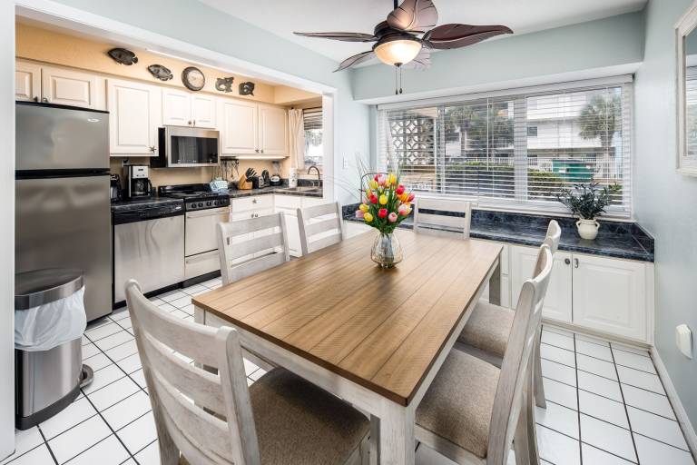214A - 1BR/1 Bath at Seaspray Condos on Okaloosa Island, Fort Walton Beach, Fl — photo 5