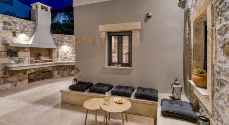 Fully equipped ample villa with terrace, hot tub & sauna | Pets allowed — photo 4