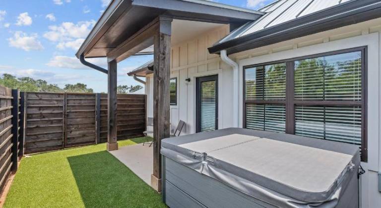 House with 1 room for 2 persons — photo 3