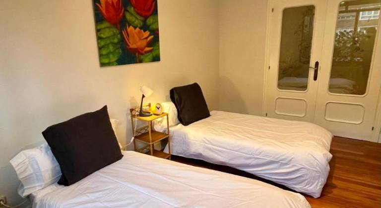Fully equipped holiday apartment | Next to Guggenheim Museum Bilbao | Good for workation | Dogs allowed — photo 4
