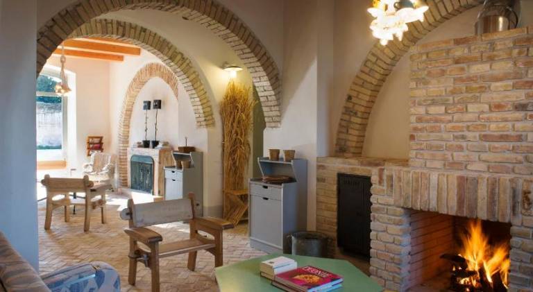 Farmhouse  Isola Farnese