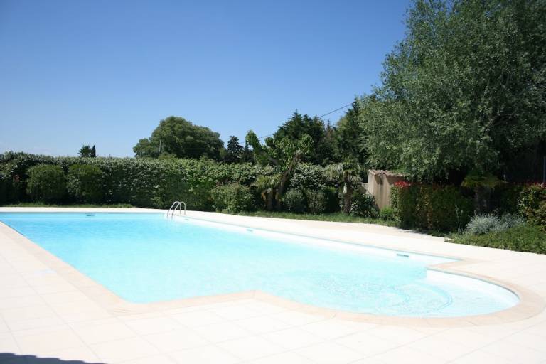 House  Mouriès