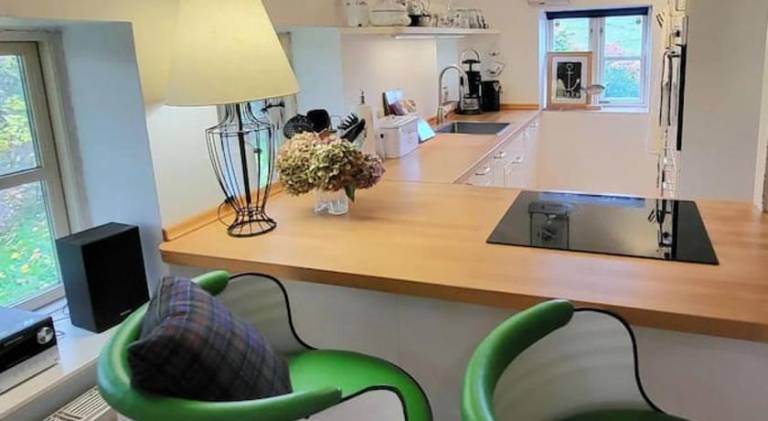 House with 2 rooms for 5 persons — photo 4