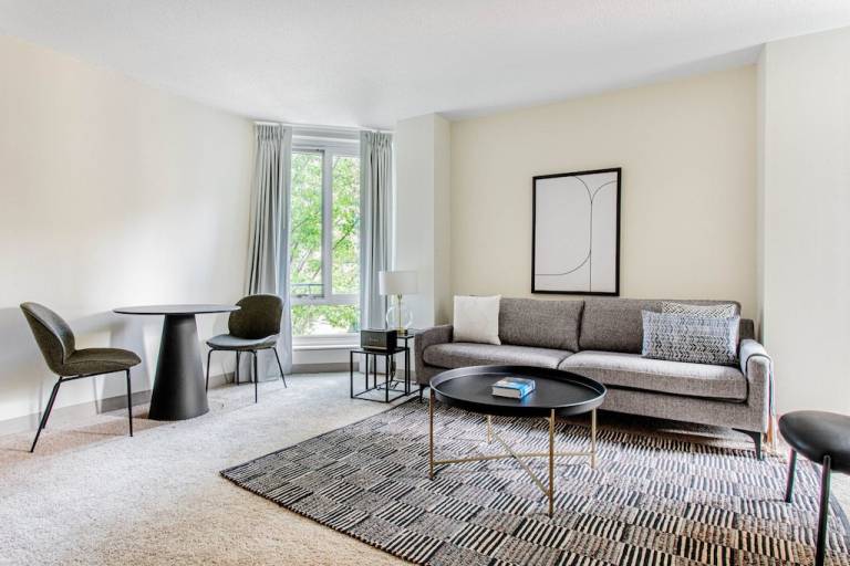 Apartment  Upham's Corner