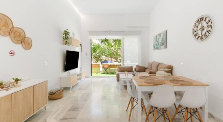 Holiday apartment with terrace in Mijas