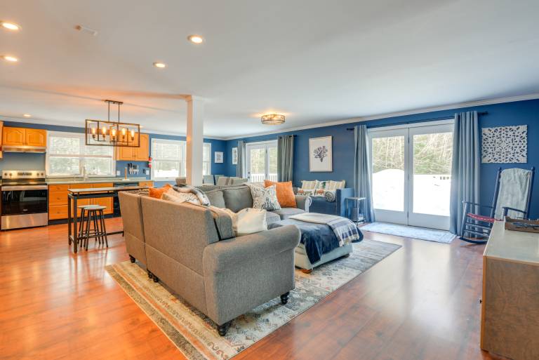 Ski, Golf & Hike: Spacious Dover Retreat! — photo 5