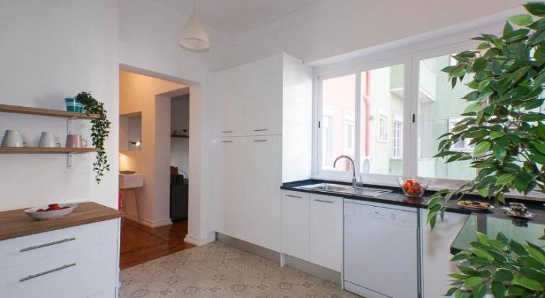 Fully equipped apartment | Suitable for remote work | Pets are welcome — photo 3