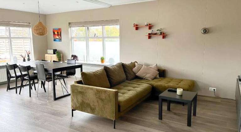 Vacation home with hot tub — photo 4