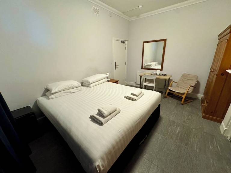 Accommodation Brentwood