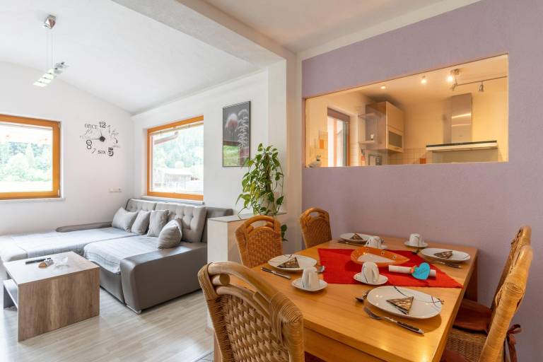 Pleasant holiday apartment with grill & terrace | Pet-friendly — photo 4
