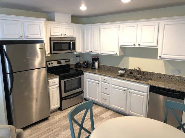 Beachgate CondoSuites and Oceanfront Resort — photo 3