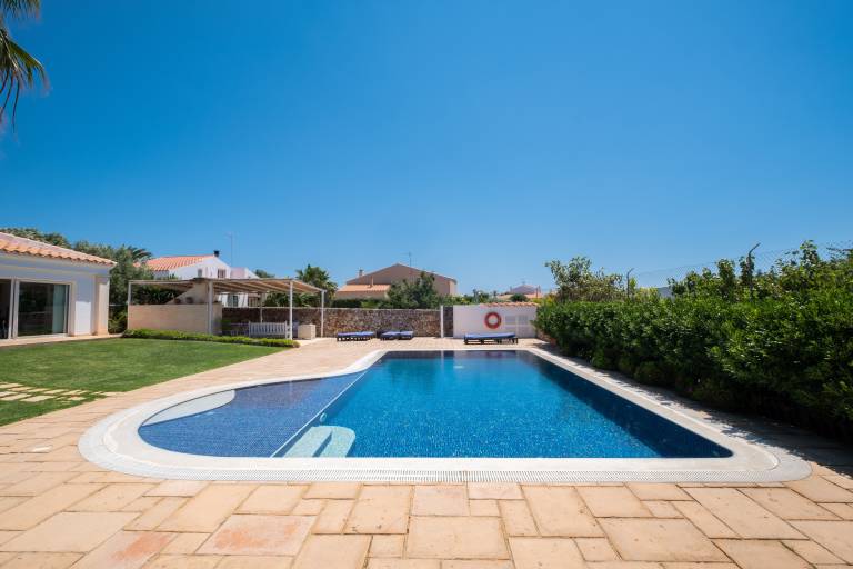 Fully equipped pleasant chalet with private pool, terrace & BBQ | Garden view | Pet-friendly — photo 2