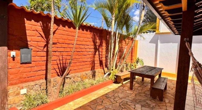 Pousada Jardim Colonial - Pousada romantica em Tiradentes com cafe mineiro e ambiente acolhedor! — photo 3