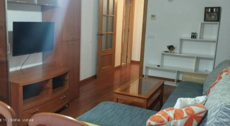 Rental apartment with 2 rooms for 4 persons — photo 2